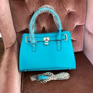 Charming Charlie Purse, never used